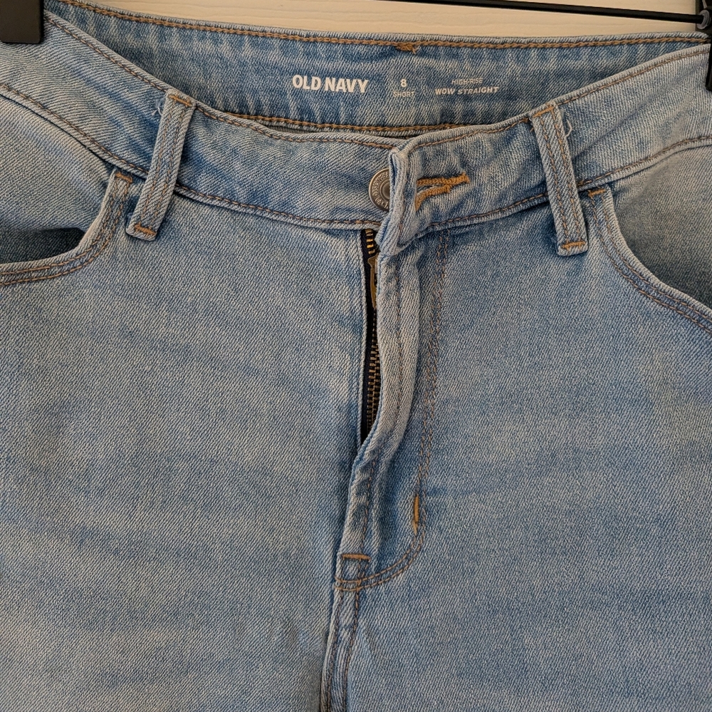 Old Navy Light Wash High-Rise Wow Straight Jeans